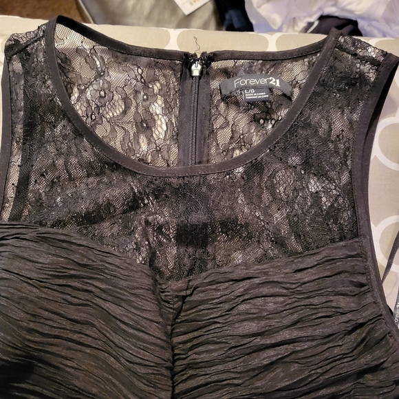 Forever 21 Sleeveless Bodycon Dress NWT - Picture 7 of 12